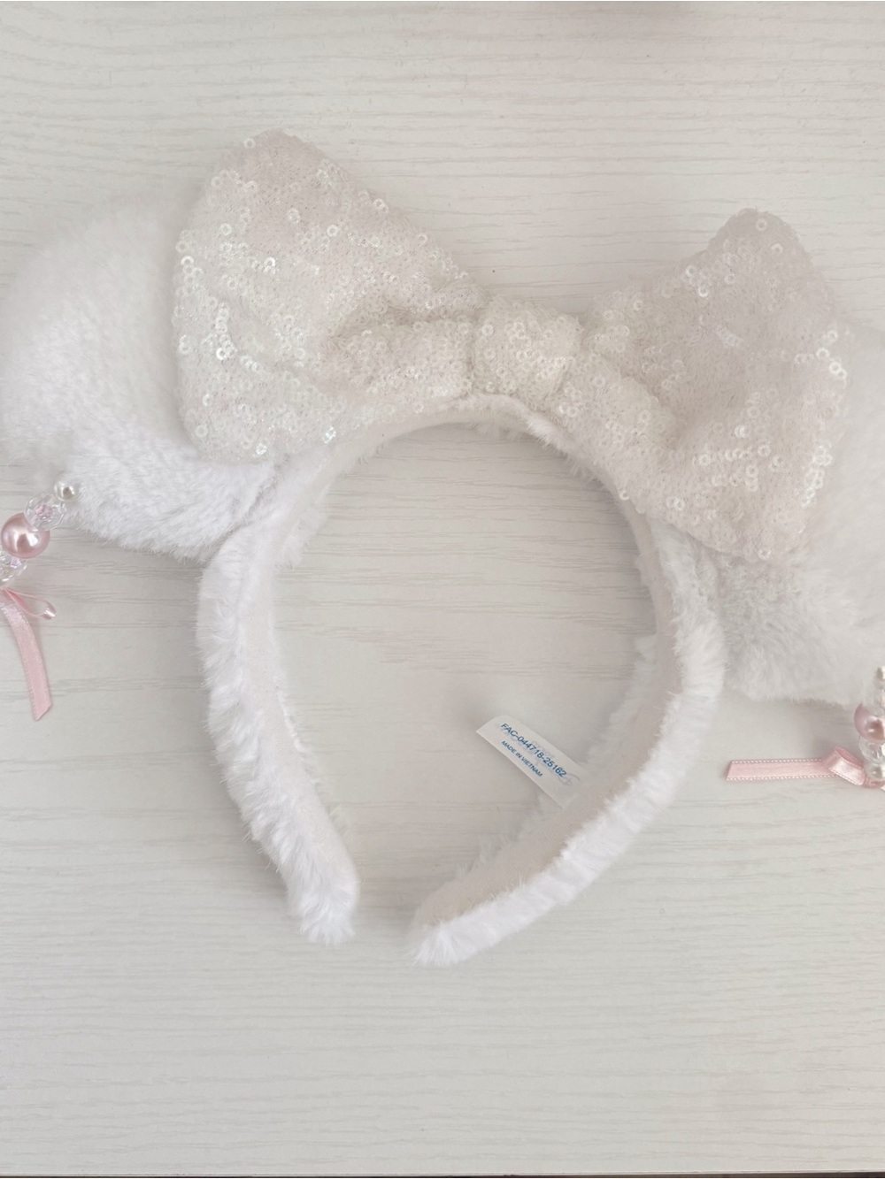 Tokyo Disney white fuzzy kawaii Mickey ears